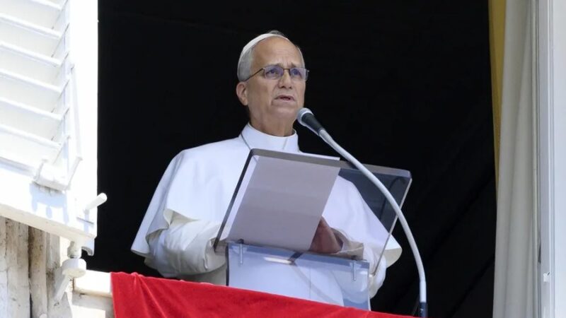 El Papa León XIV Manifiesta Dolor y Gratitud tras Terremoto en Colombia