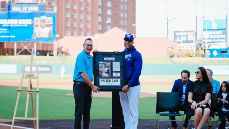 Nelson Cruz Ingresa al Salón de la Fama del Béisbol Triple-A en Oklahoma