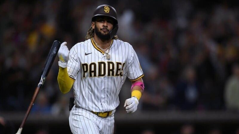 Fernando Tatis Jr. Brilla con Dos Jonrones en Victoria de los Padres