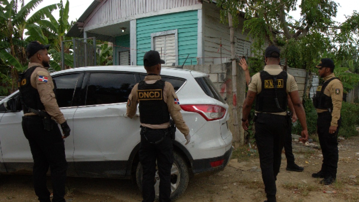 DNCD Detiene a Seis y Confisca Más de 2,200 Gramos de Drogas en Operativos