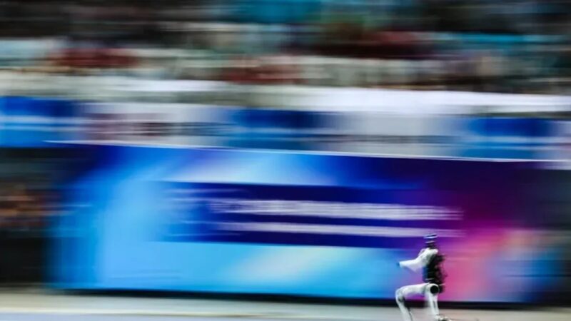 Robot Chino Rompe Récord Mundial en Carrera de 100 Metros
