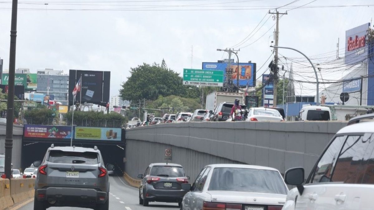 Aumento del Tiempo de Recorrido en Vías de Santo Domingo en Días Laborables