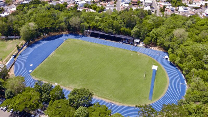INEFI Justifica Cierre Temporal de Pista de Atletismo en San Francisco de Macorís