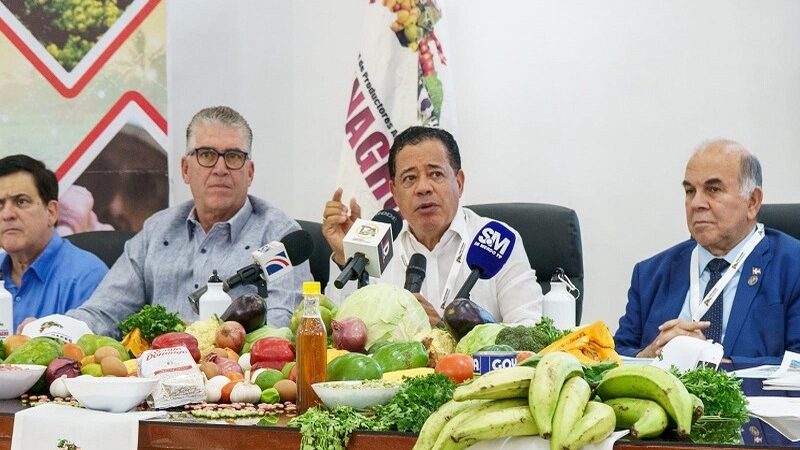 CONFENAGRO Apoya Mecanización Agropecuaria del Gobierno