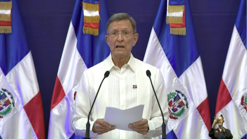 Desafíos Diplomáticos Marcan la Gestión de Roberto Álvarez en Relaciones Exteriores