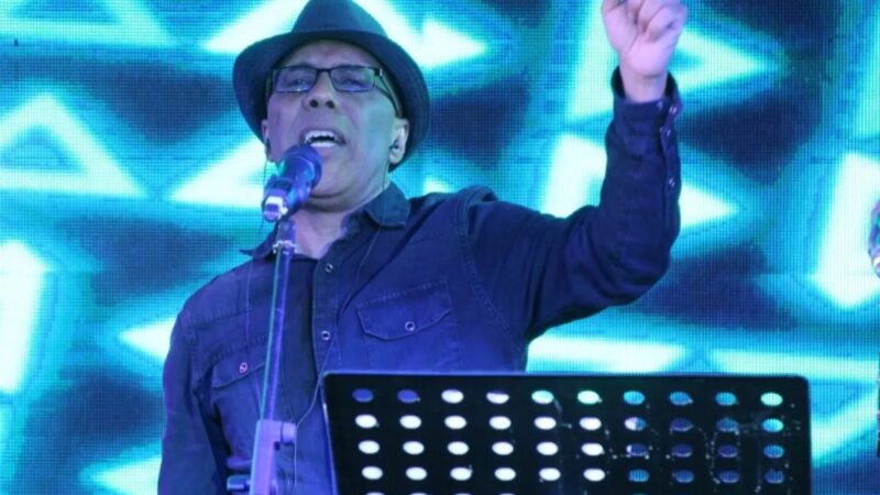 Ramón Orlando Confirma Concierto en el Estadio Olímpico por Éxito en Ventas