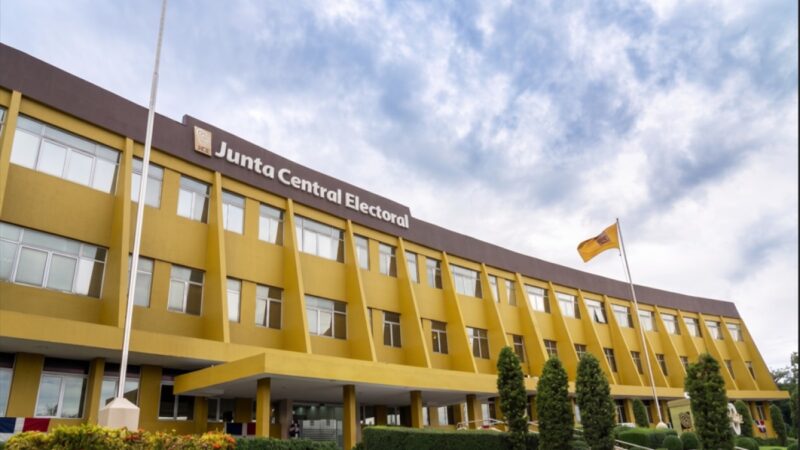 Renovación de Cédula: Centros y Horarios Extendidos en República Dominicana