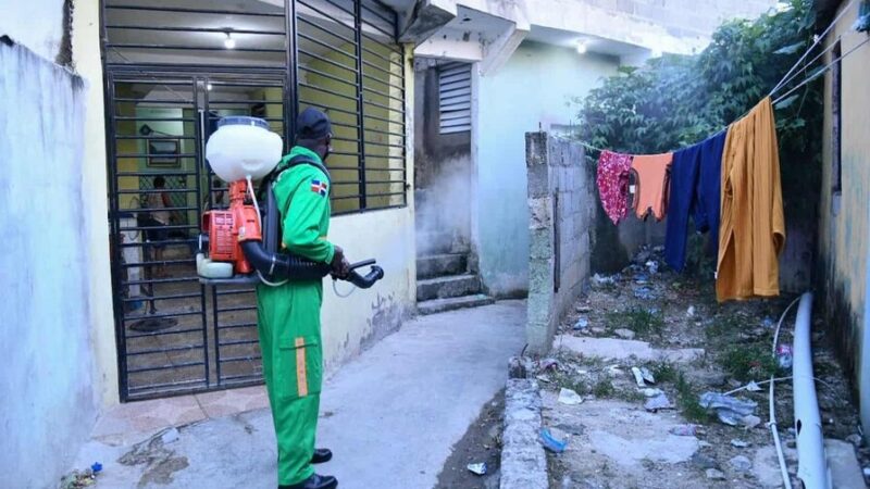 Aumentan a 245 los casos de dengue en República Dominicana