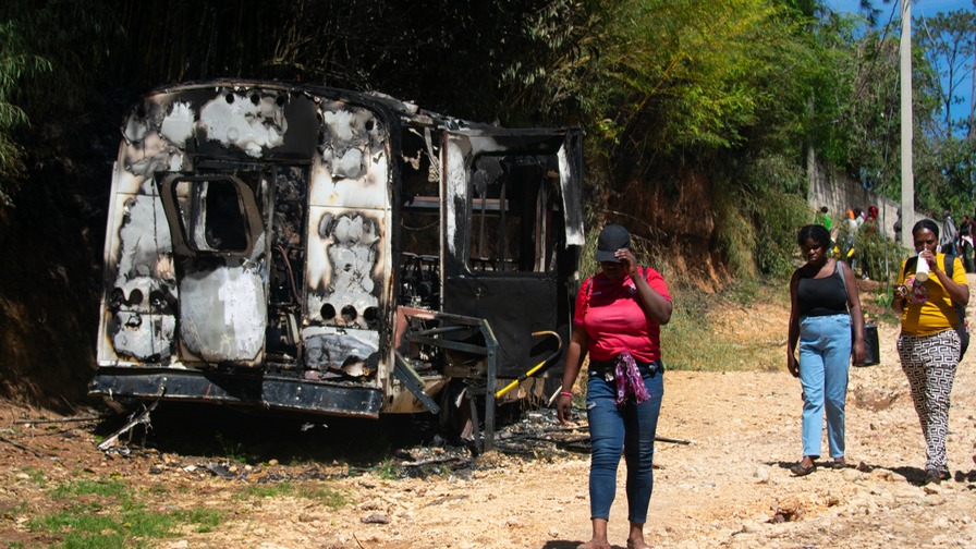 OEA Condena Violento Ataque de Pandillas en Haití con Más de 40 Víctimas Mortales