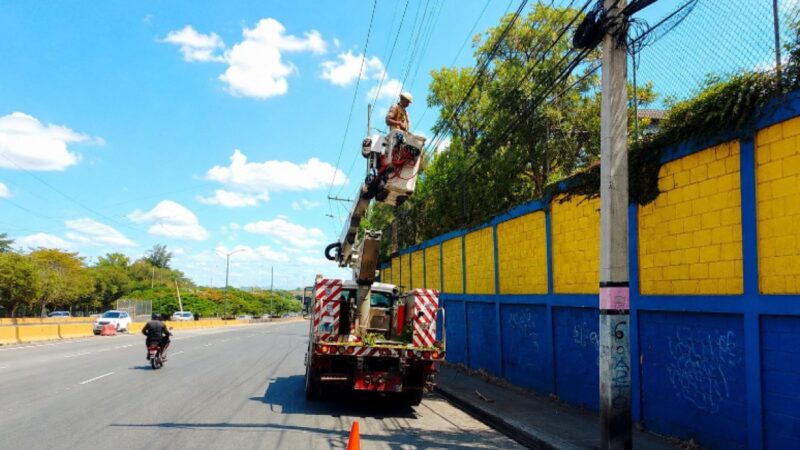 Edeeste Destina RD$843 Millones para Modernizar Redes Eléctricas en Capotillo
