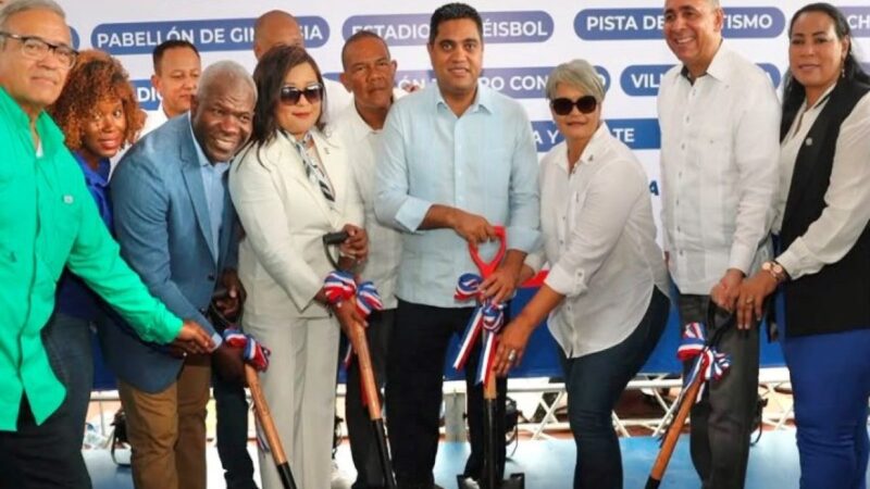 Ministro Kelvin Cruz impulsa renovación del Complejo Deportivo en San Pedro de Macorís con millonaria inversión