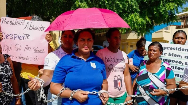 Protesta en Santiago: Exigen Culminación de Obras en Escuela Rafaela Jiminián