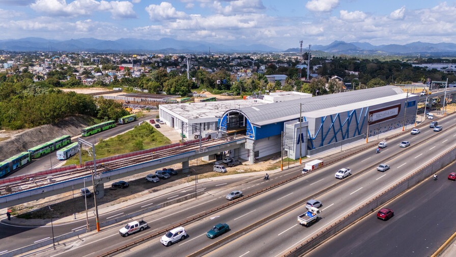 Pasajeros del Metro de Los Alcarrizos Disfrutan de Ahorro de Tiempo Significativo