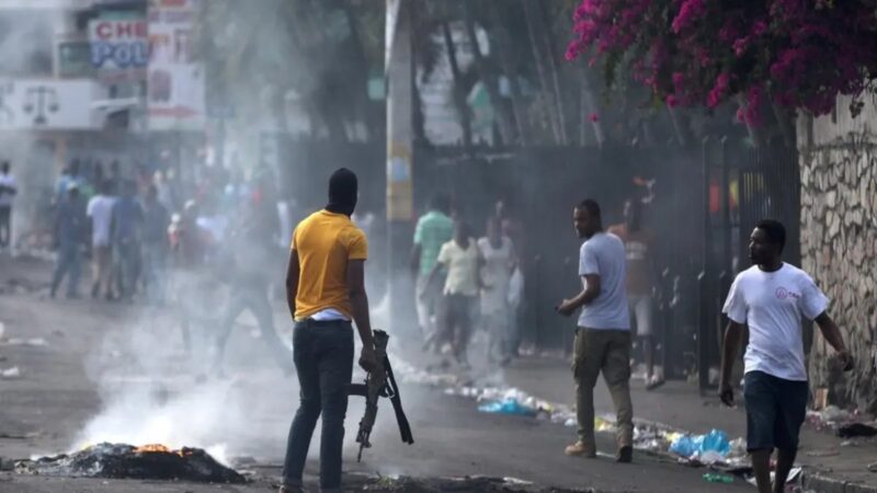 ONU Exige a EE. UU. Detener Expulsiones de Migrantes a Países en Crisis