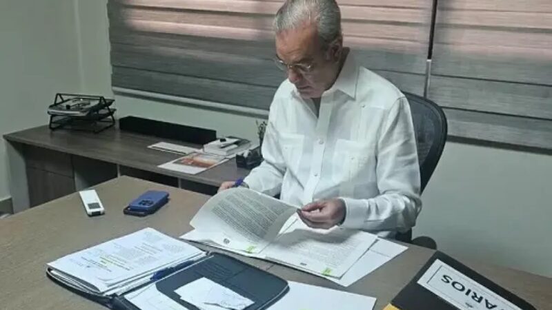 Abinader Anuncia Millonarias Inversiones en Agua Potable y Salud para Santiago