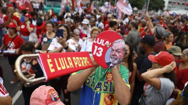 Lula da Silva Moviliza a Brasil con Marchas en Plena Campaña Electoral