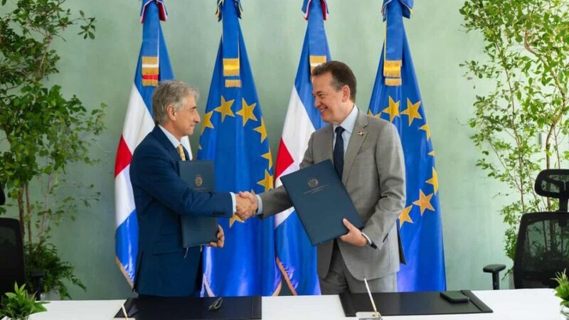 República Dominicana y Unión Europea Firman Acuerdo para Explorar Tierras Raras
