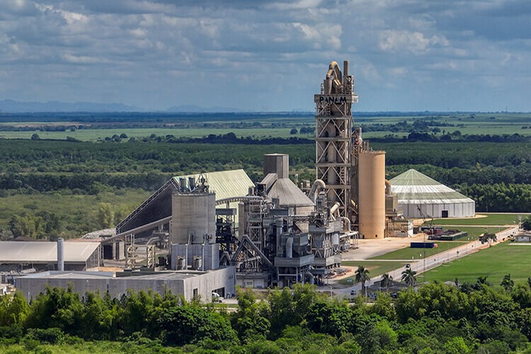 Cemento Panam Expande su Presencia con Nueva Planta en El Salvador