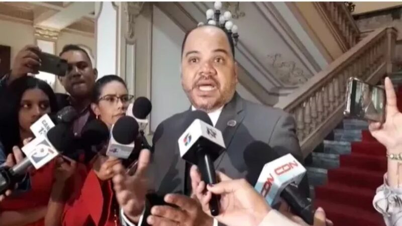 Defensor del Pueblo Aboga por Reformas en Operativos Policiales y Sistema Penitenciario
