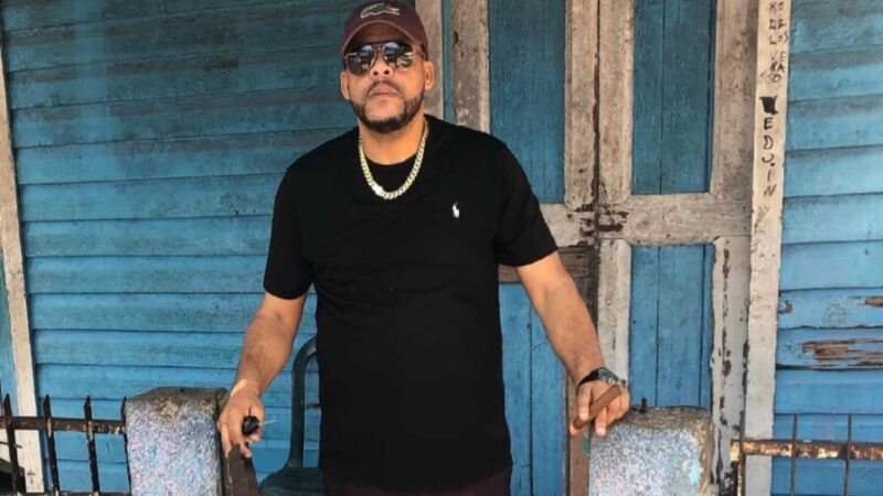 Julián Oro Duro Hospitalizado Tras Ataque: Investigación en Curso
