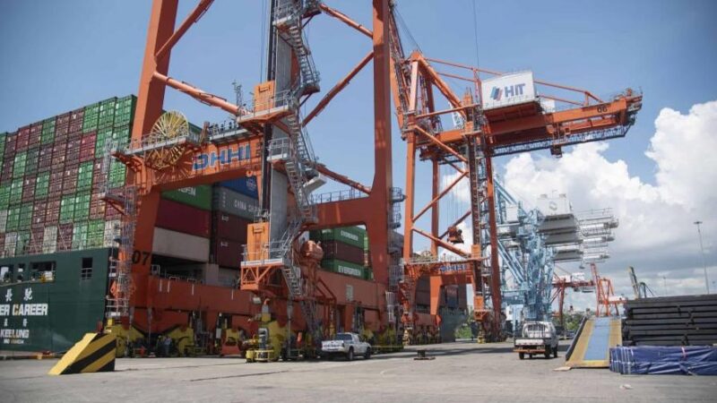 Abinader Exige Revisión del Arancel de EE. UU. a Productos Dominicanos