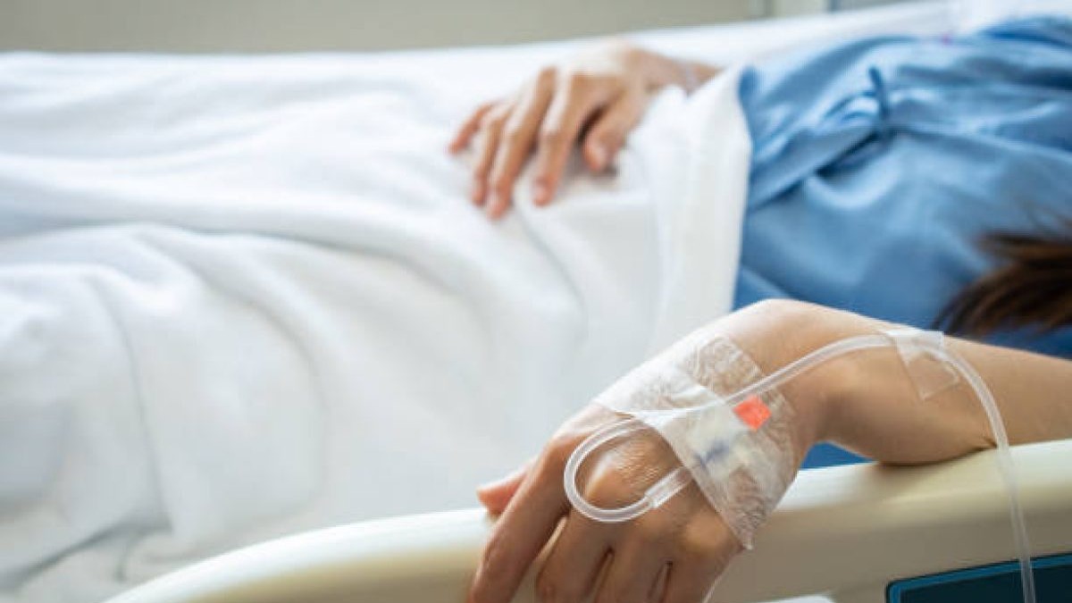 Joven Herido por Policía en SDE Continúa en Estado Crítico
