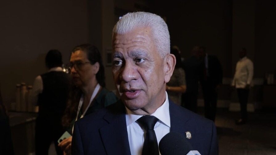 Senado Dominicano Examina Nepotismo sin Definir Acciones Concretas