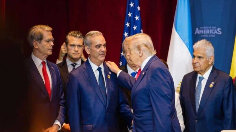 Trump Elogia a Abinader y Resalta Gestión de Embajadora en RD