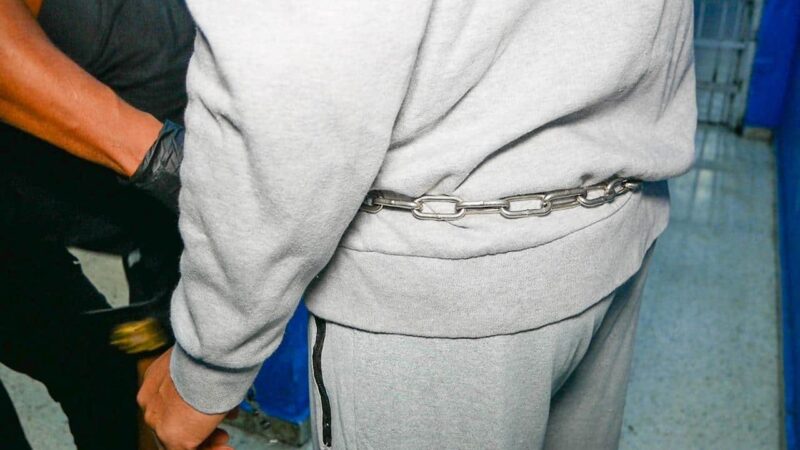 Dominicanos Extraditados a EE.UU. por Tráfico de Cocaína