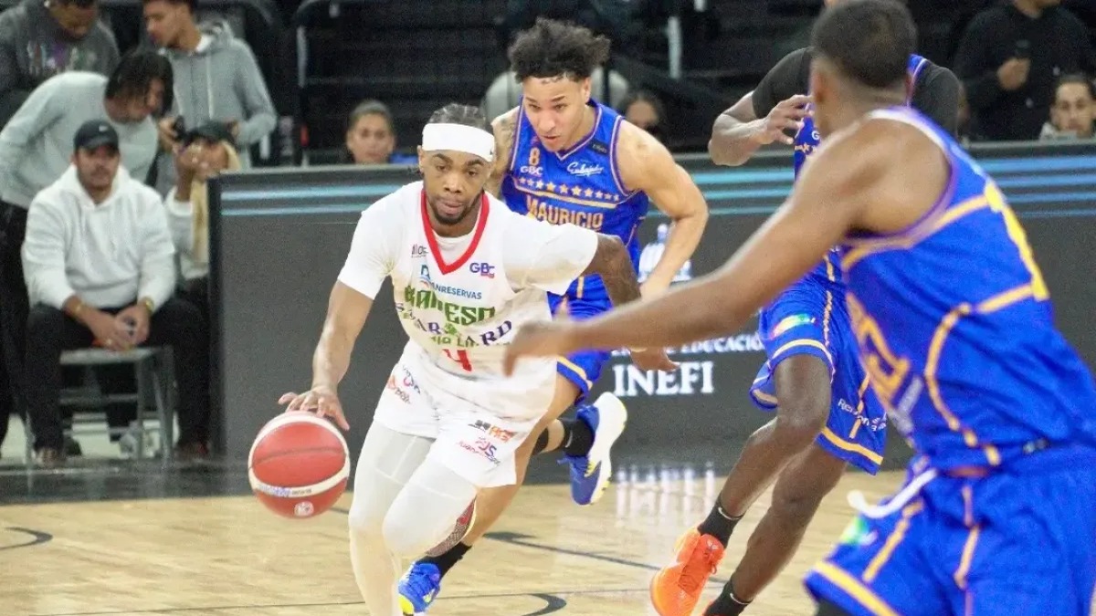 Bameso Celebra su Primer Triunfo en el Torneo de Baloncesto Superior