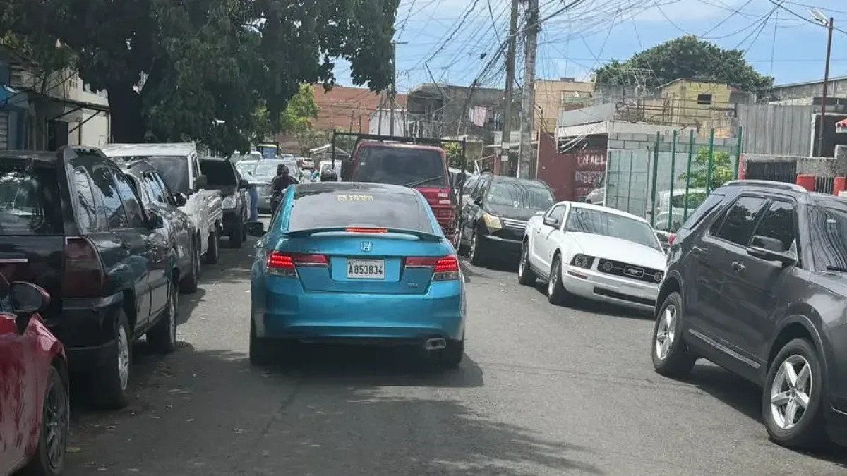 Pequeñas Infracciones que Intensifican el Caos Vial en Santo Domingo