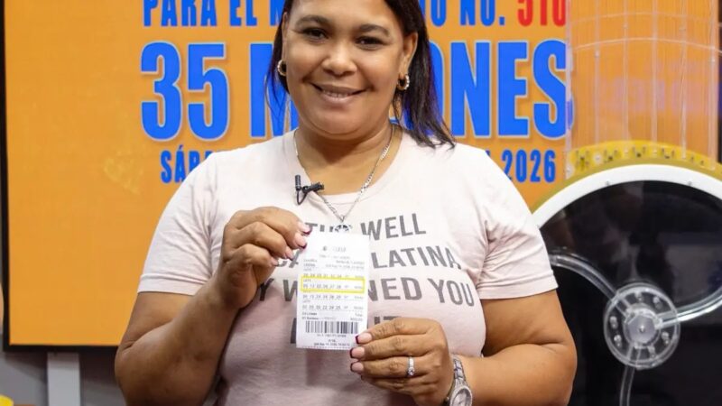 Empleada Privada Gana 35 Millones de Pesos en Sorteo Loto de LEIDSA