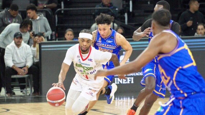 Bameso Celebra su Primera Victoria en el Torneo de Baloncesto Superior