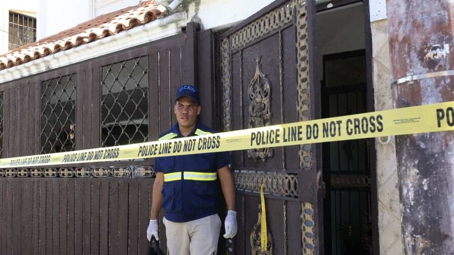 Misterioso Asalto en la Casa Fortificada de Julián Oro Duro