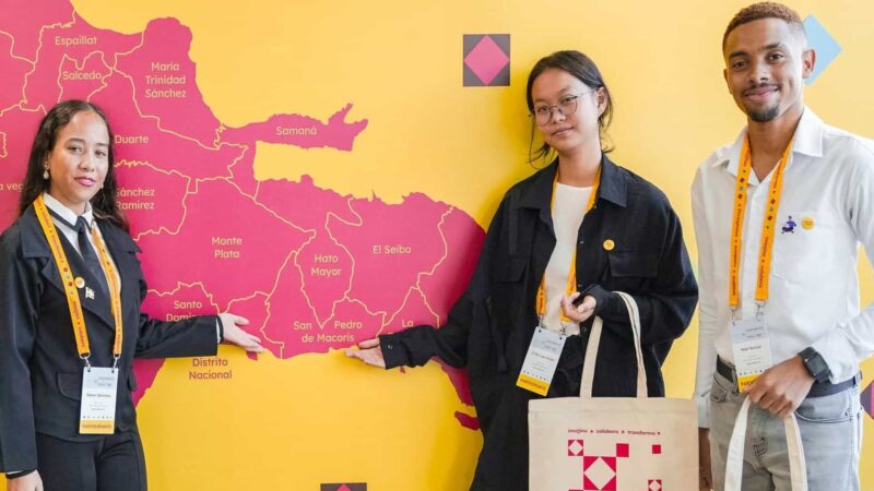 Jóvenes Dominicanos Revolucionan la Logística de Alimentos con Innovador Sistema Inteligente