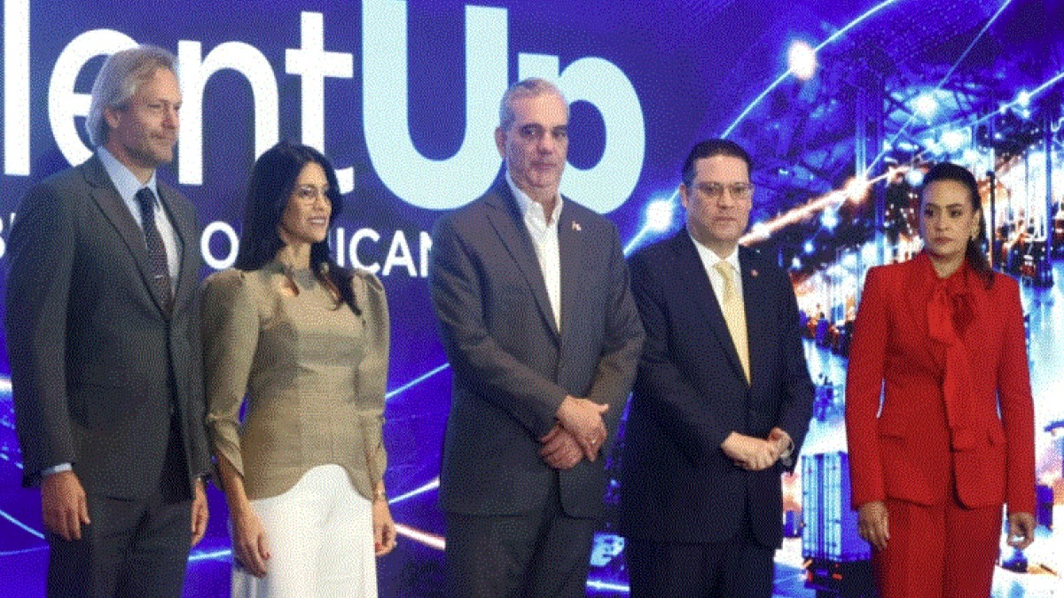 Gobierno Dominicano Lanza 15 Mil Becas para Formación Tecnológica