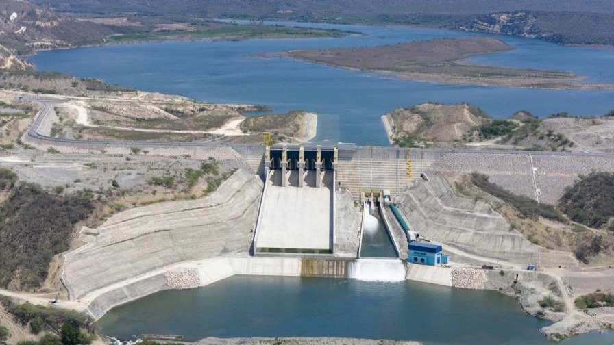 Comunidad de Monte Grande Exige Cumplimiento de Obras Prometidas