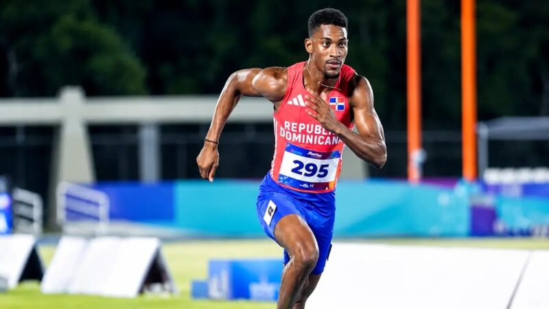 Christopher Melenciano Rompe Récord Mundial en 200 Metros para Sordos