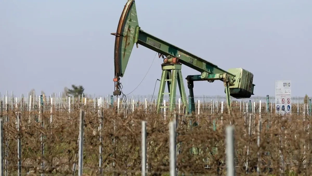 El Precio del Petróleo de Texas Desciende ante Posibles Diálogos entre EE.UU. e Irán