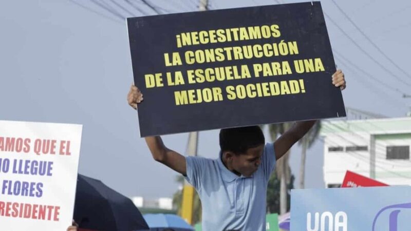 Comunidad de Las Flores Exige Utilidad Pública para Terrenos Educativos