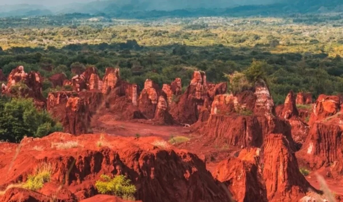 República Dominicana y EE.UU. Forjan Alianza para la Exploración de Minerales Críticos