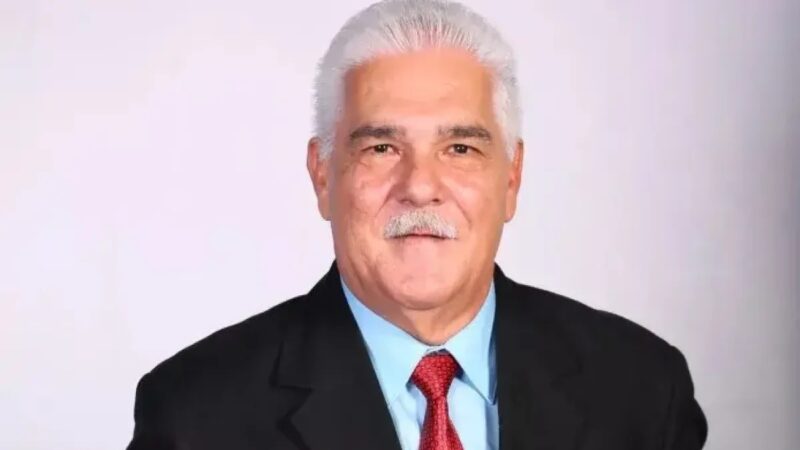 Fallece el destacado cronista de arte Claudio Concepción en Santiago