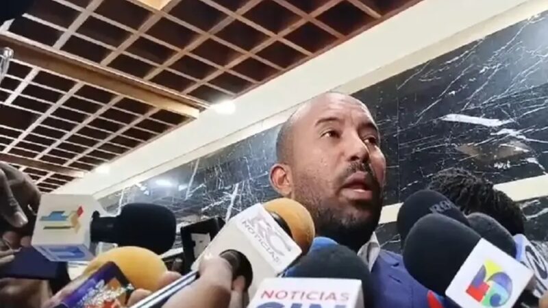 Médicos Enfrentan Acusaciones por Facturas Irregulares en Operación SeNaSa 2.0