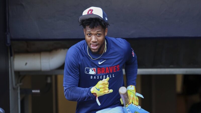 Ronald Acuña Jr. hace historia en la MLB con récord de 200 jonrones y 200 robos