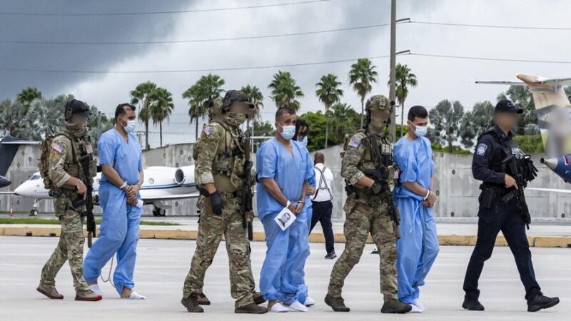 Extraditados a Miami 18 Acusados por Asesinato del Presidente de Haití