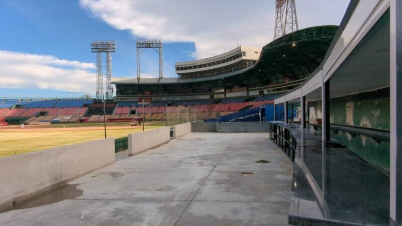 Estadio Quisqueya Juan Marichal se Renueva para la Temporada de Béisbol