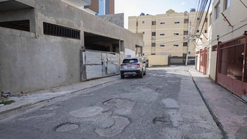 Villa Marina: Dos Décadas de Calles en Deterioro Claman por Solución