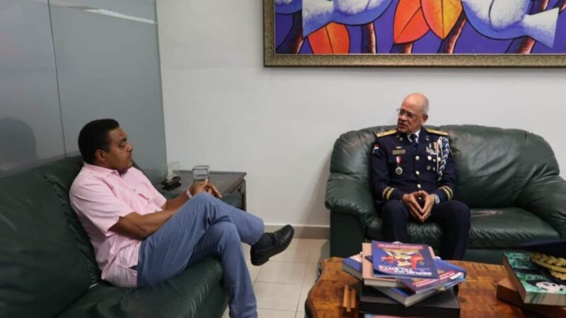 Director de la Policía Nacional Promete Reforzar Vigilancia e Investigación