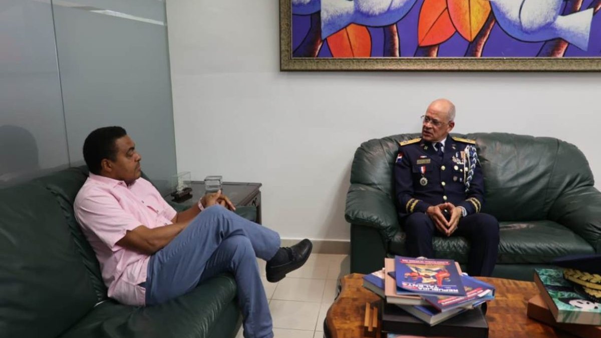 Director de la Policía Nacional Promete Reforzar Vigilancia e Investigación