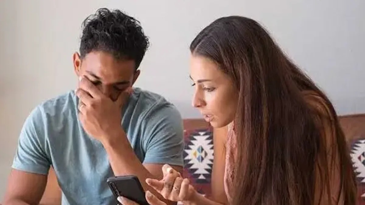 Impacto de los Celos en las Relaciones de Larga Duración: Un Fenómeno Recurrente
